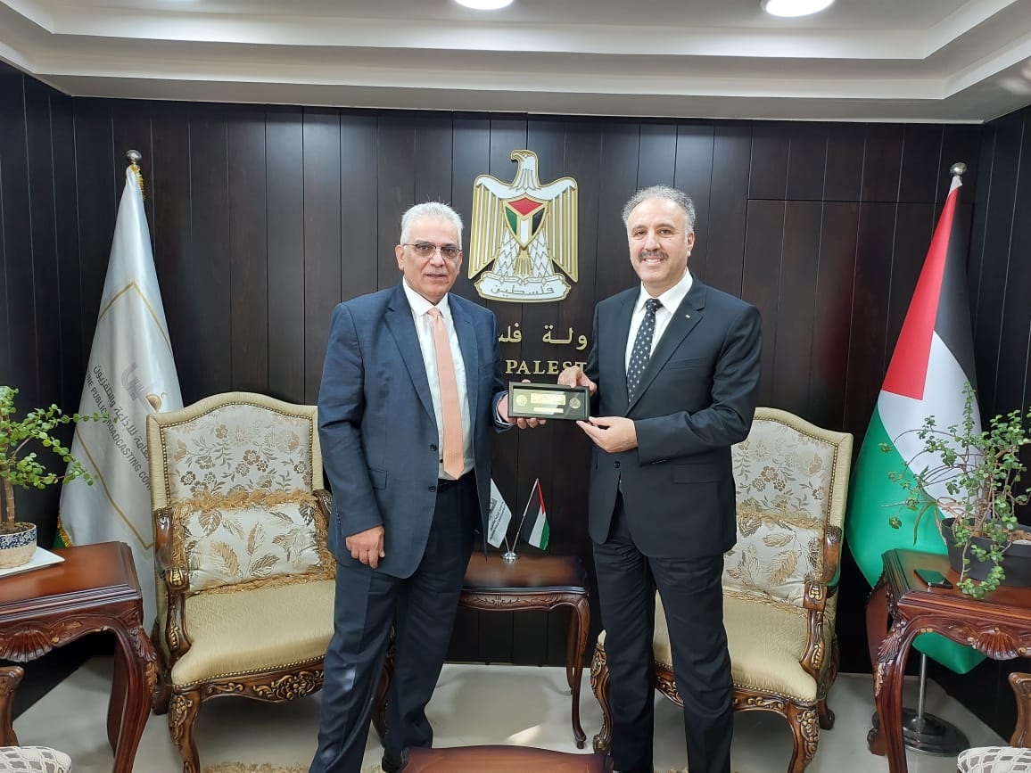 جانب من التكريم